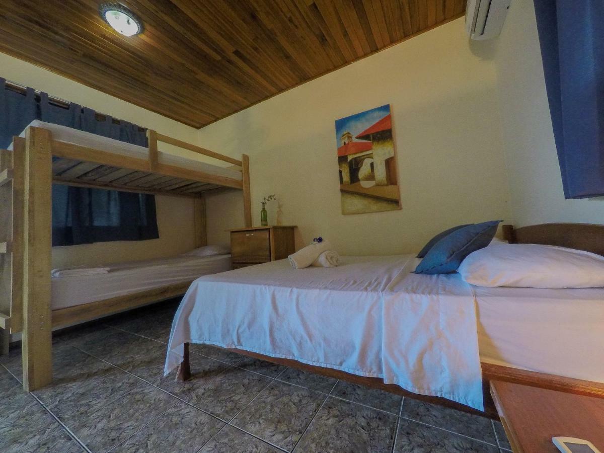 Cocobolo Surf Hotel & School Playa Santa Teresa  Eksteriør bilde